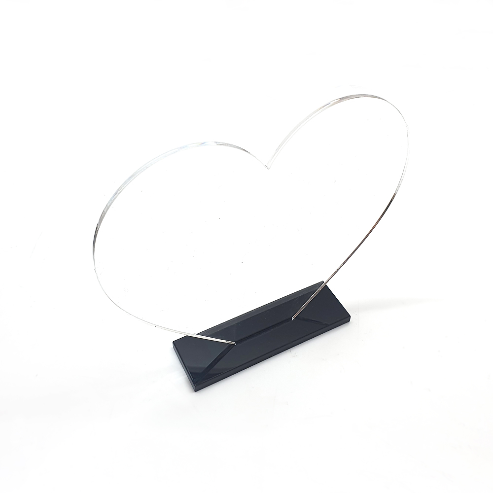 Heart Table Sign - Clear